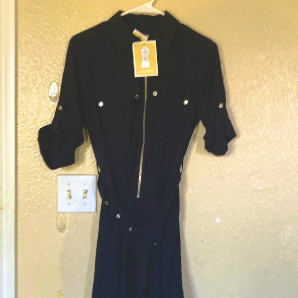 Black Michael kors belted dress new size small shirt sleeve a great business